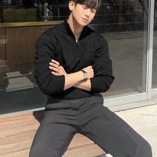 CABLE KNIT HALF-ZIP SWEATER