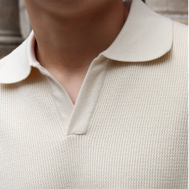 BUTTONLESS V-NECK POLO