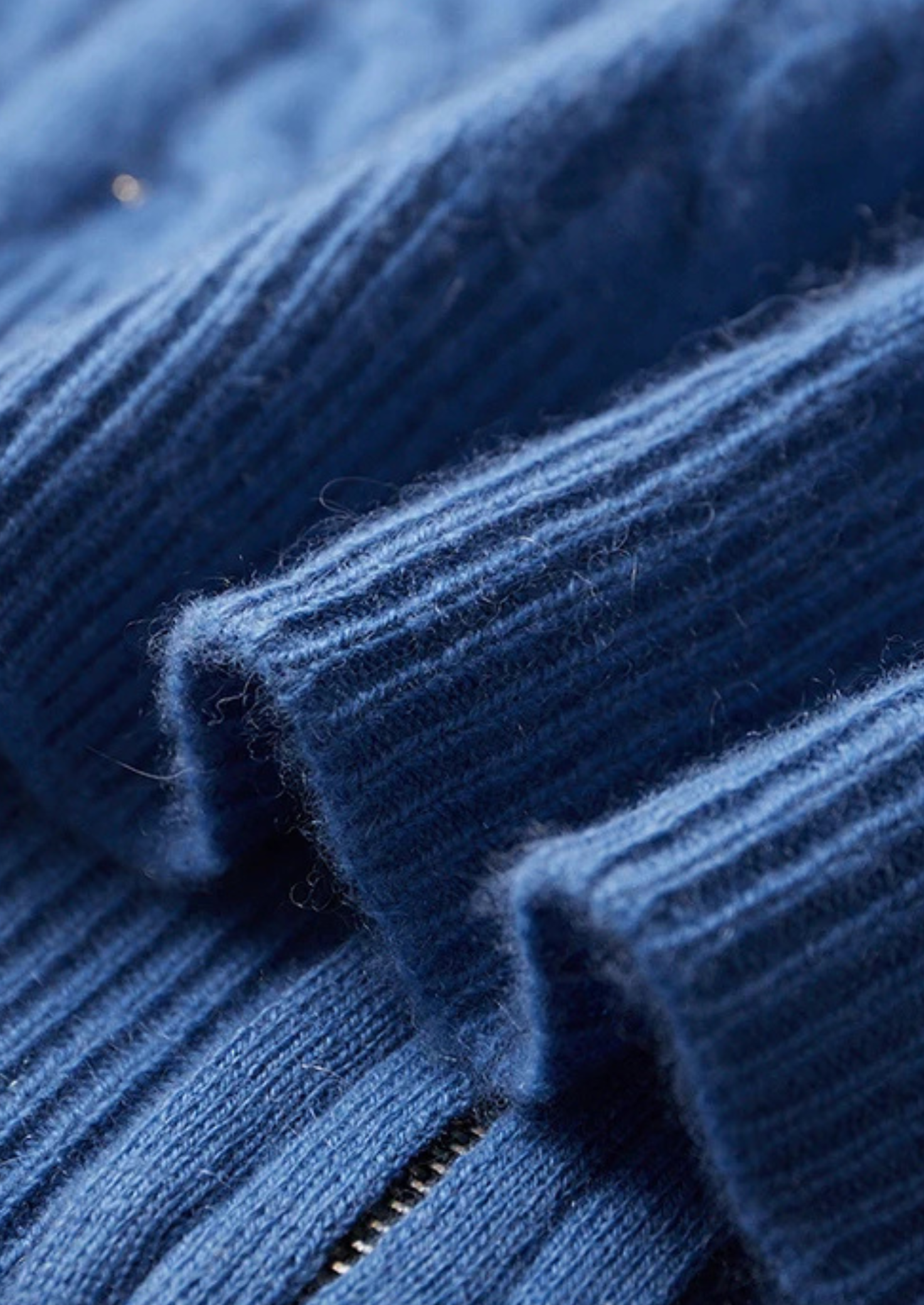 100% CASHMERE CABLE KNIT ZIPPER HOODIE