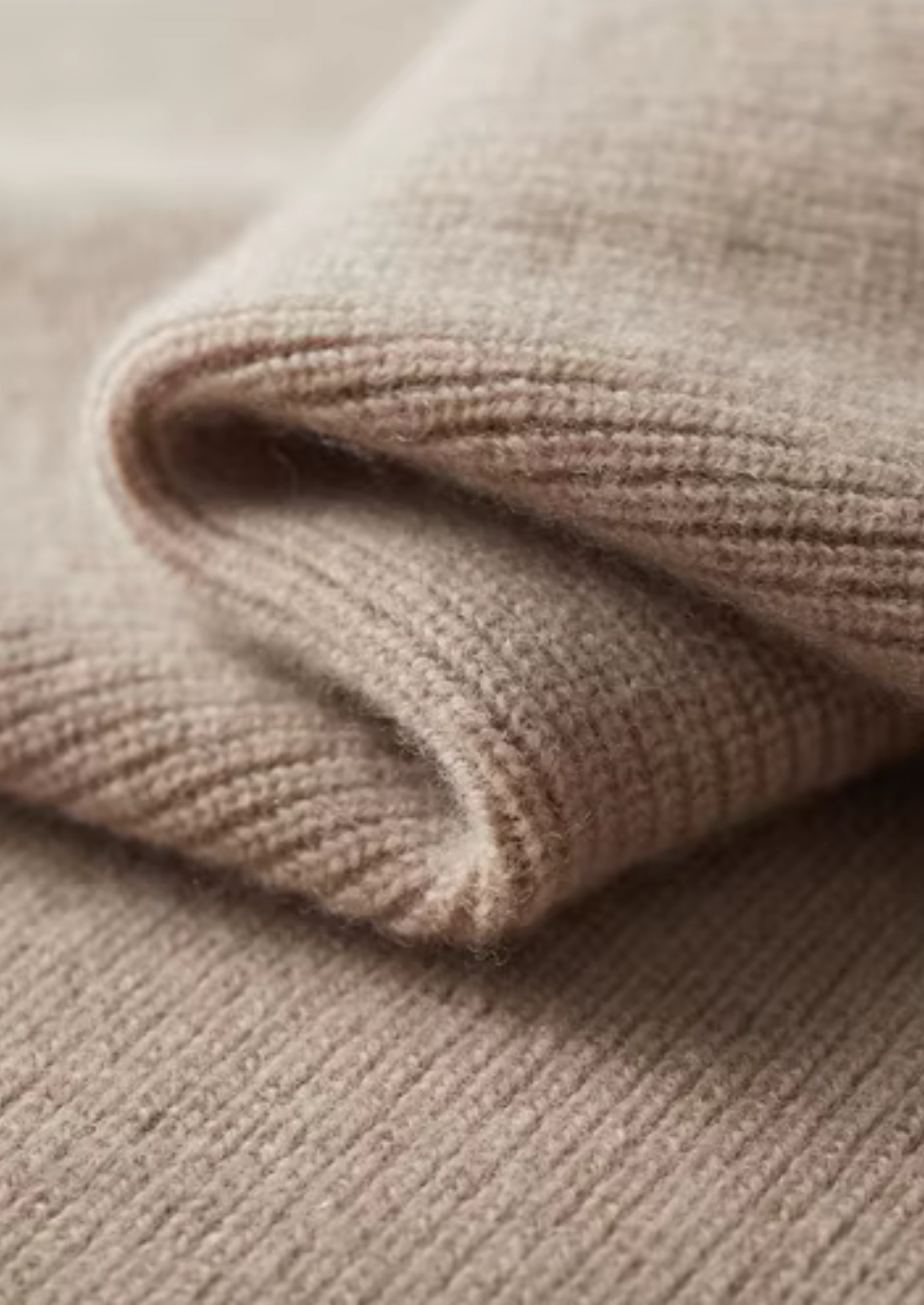 Two Tone Zipper Sweater Polo